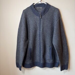 Fisherman Out Of Ireland Lambswool zip up cardigan sweater with pockets. Blue